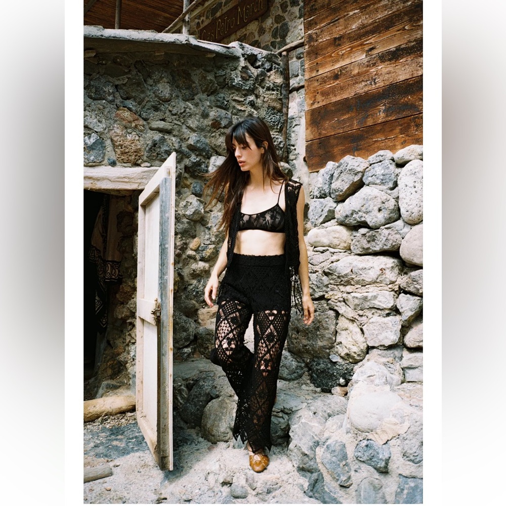 Zara Cream Color Lace Pants